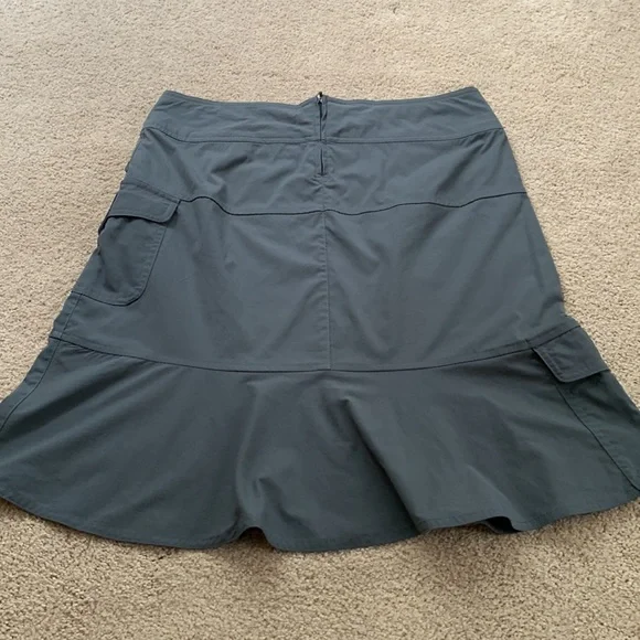 Royal Robbins Gray Skirt - Picture 5 of 12
